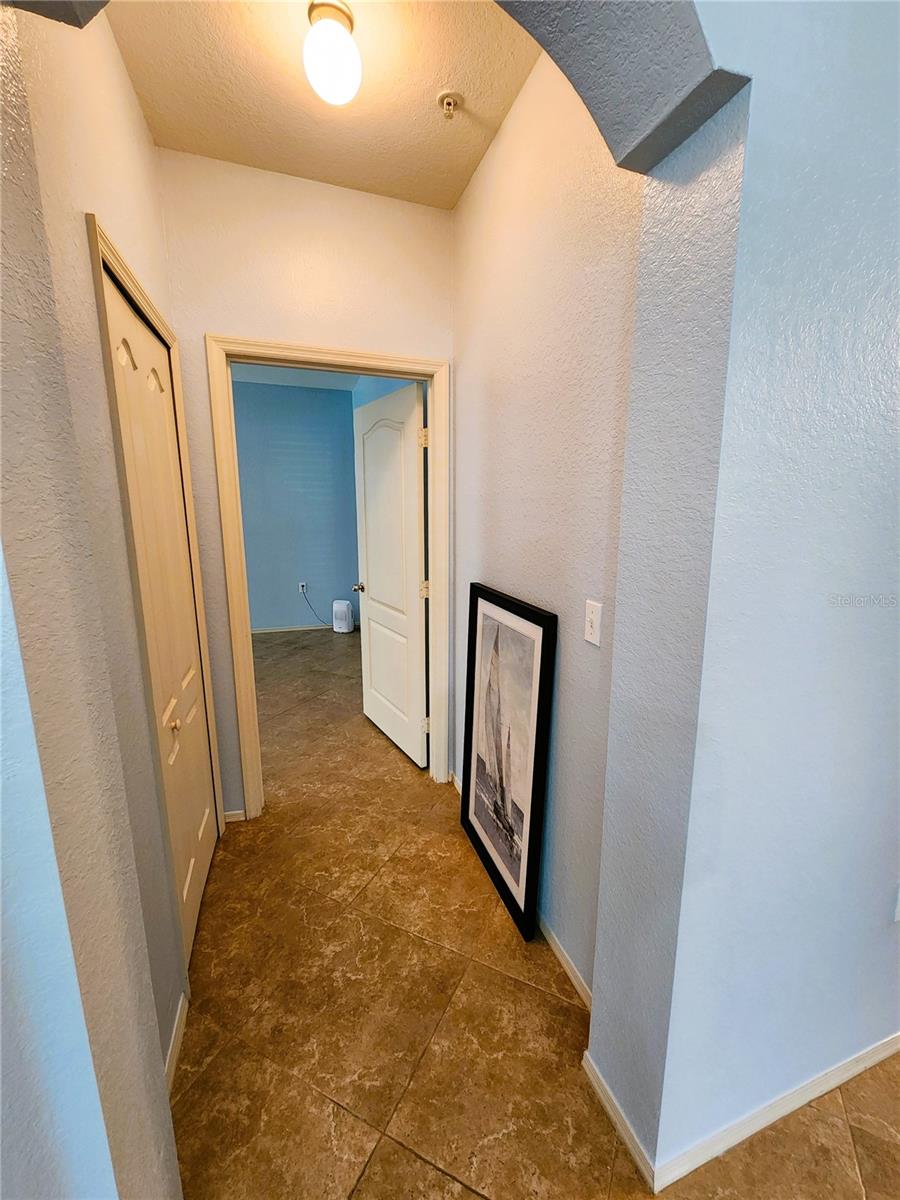 Image 14 of 38 For 2733 Via Cipriani  810a