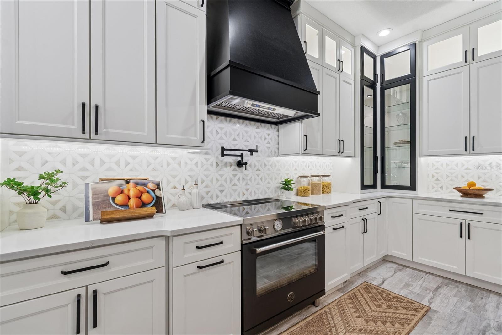 Image 17 of 68 For 7441 Ambleside Drive