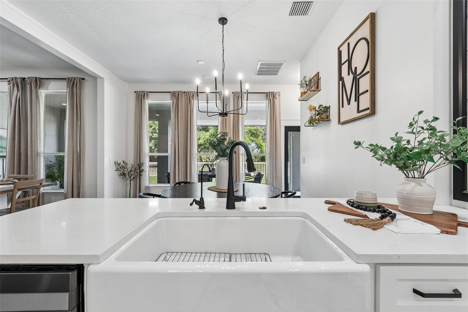 Image 19 of 68 For 7441 Ambleside Drive