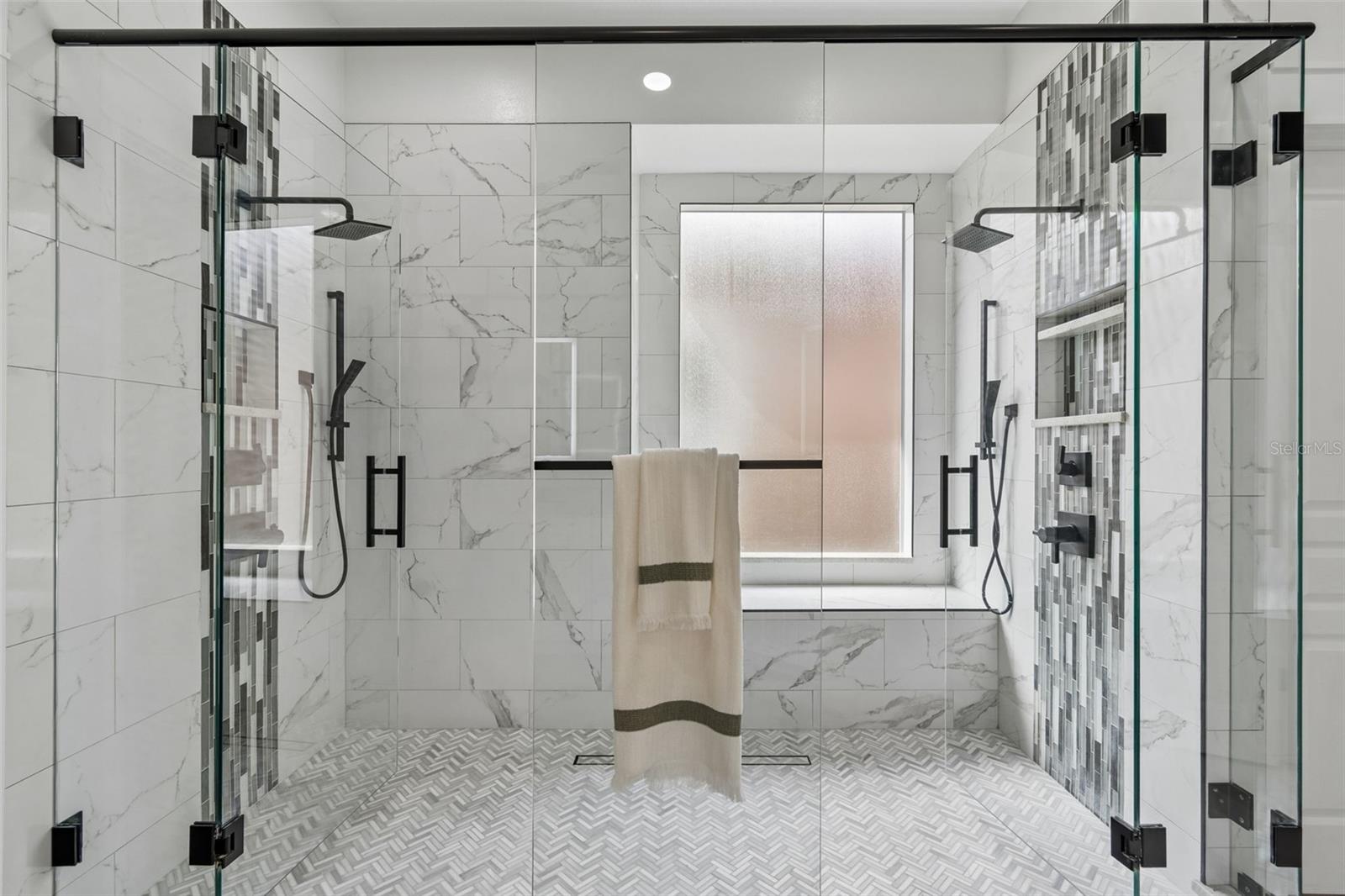 Image 26 of 68 For 7441 Ambleside Drive