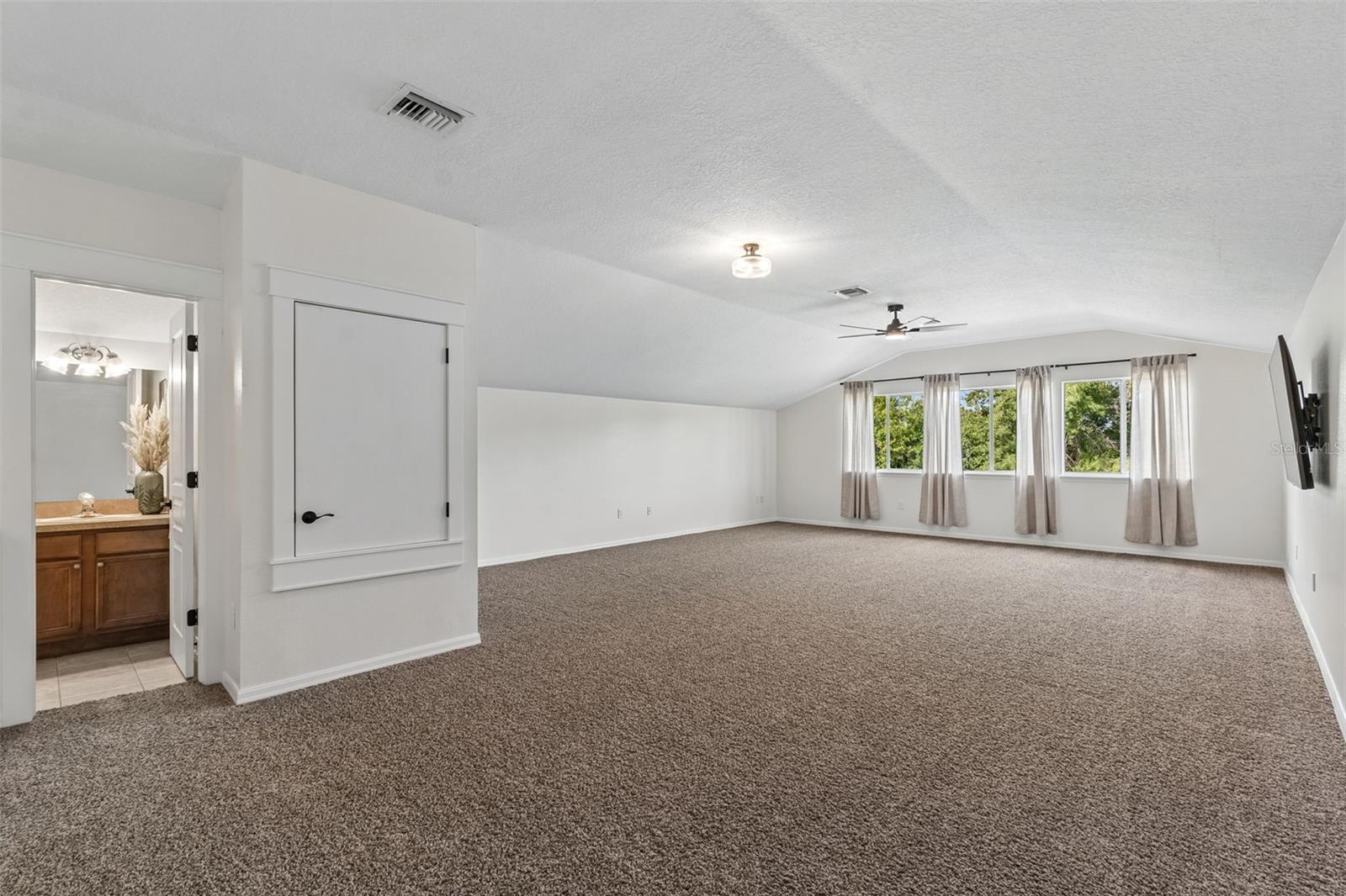 Image 41 of 68 For 7441 Ambleside Drive