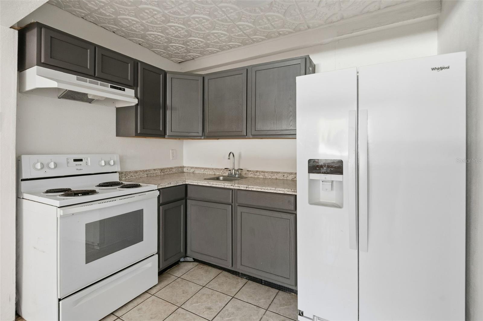 Image 8 of 22 For 1110 27th Avenue W