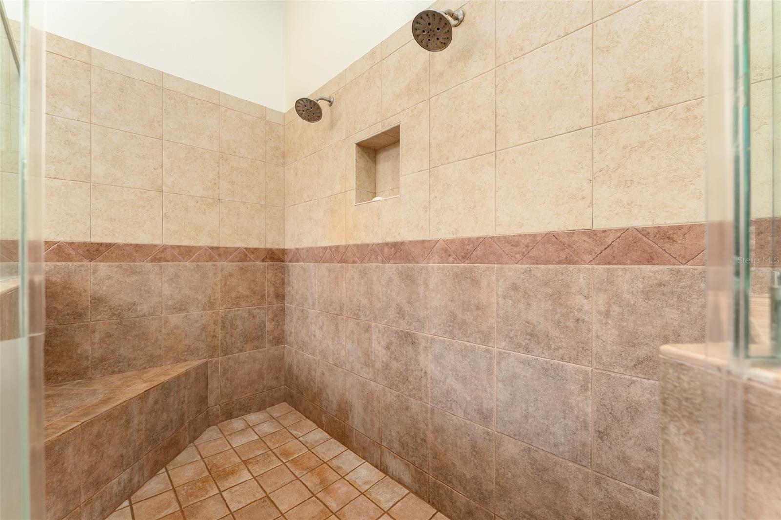 Listing photo id 23 for 8214 Revels Road