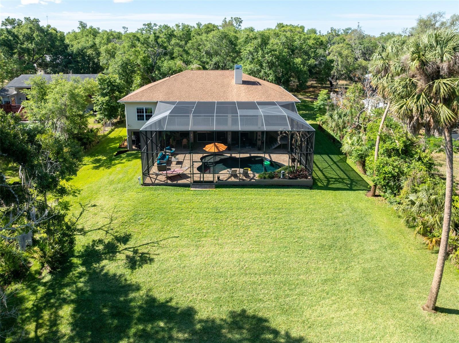 Listing photo id 3 for 8214 Revels Road