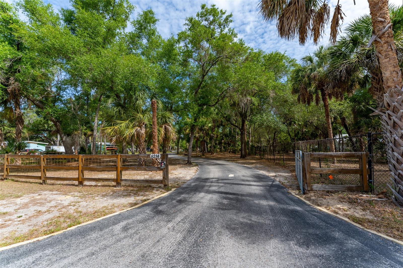 Listing photo id 51 for 8214 Revels Road
