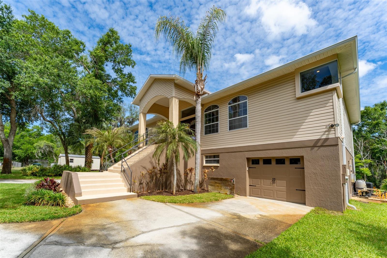 Listing photo id 71 for 8214 Revels Road
