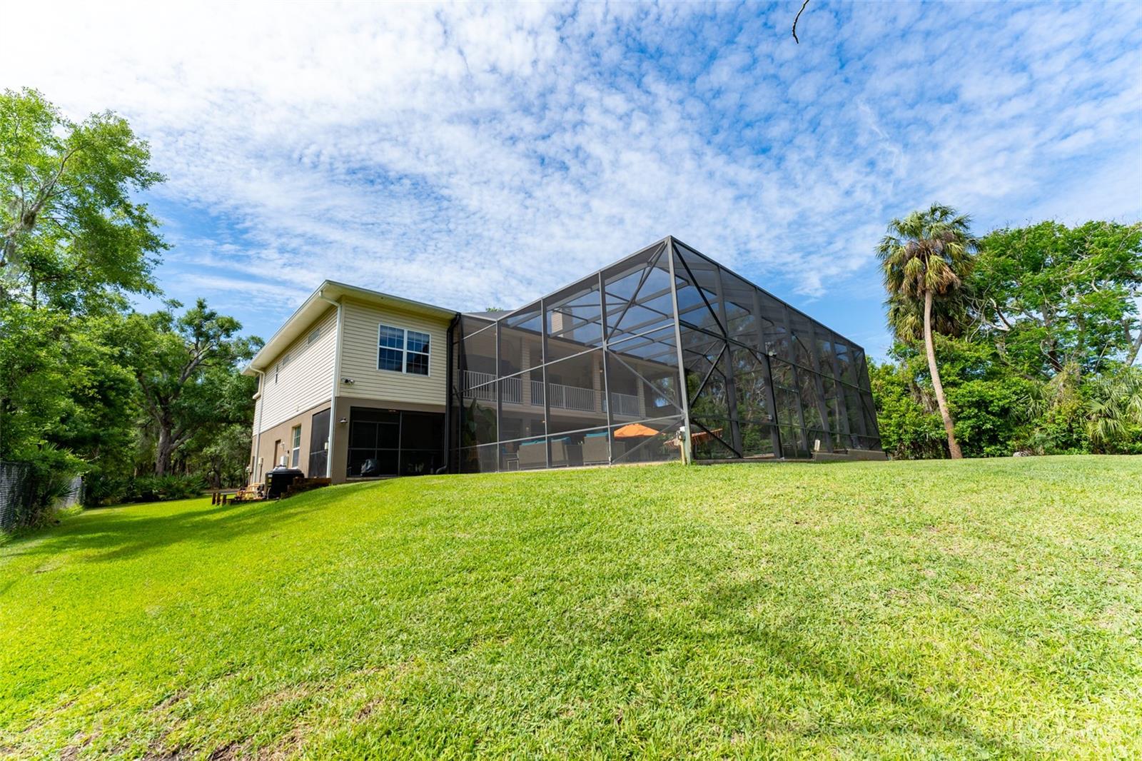 Listing photo id 73 for 8214 Revels Road
