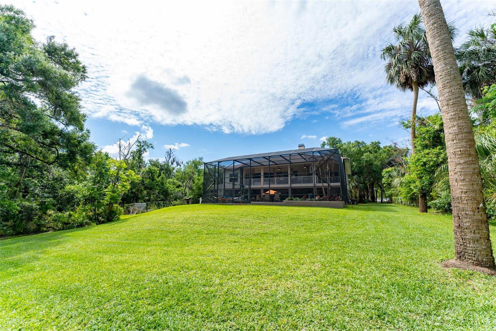 Listing photo id 76 for 8214 Revels Road