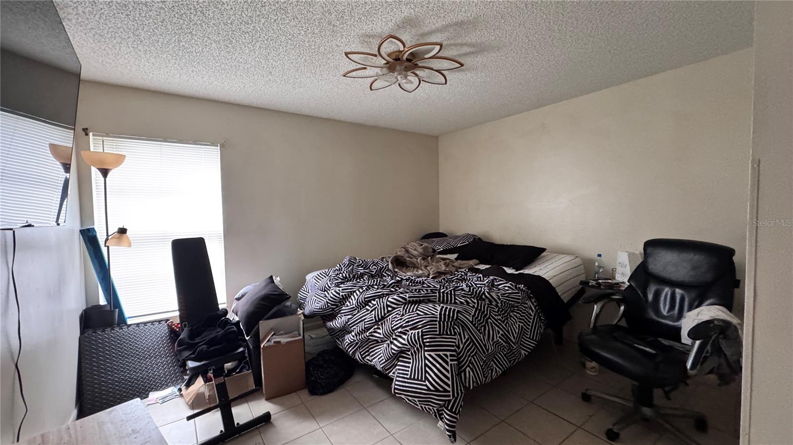 Image 6 of 7 For 1962 Crystal Grove Drive