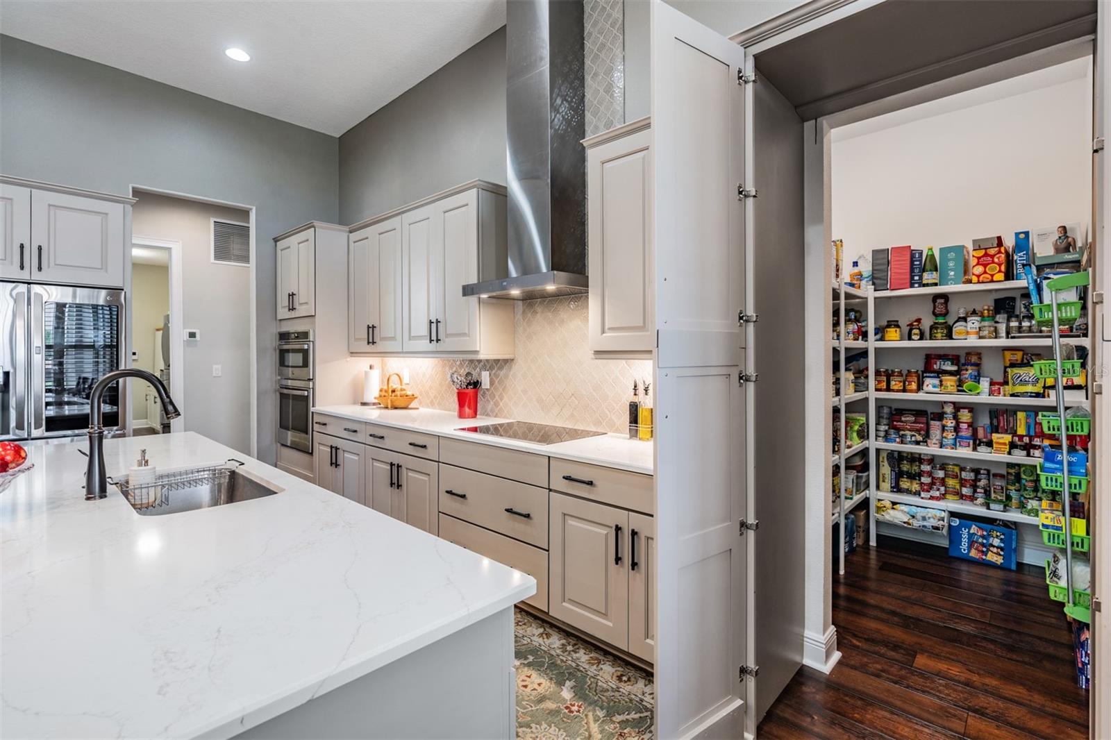 Image 18 of 78 For 13915 Carryback Drive