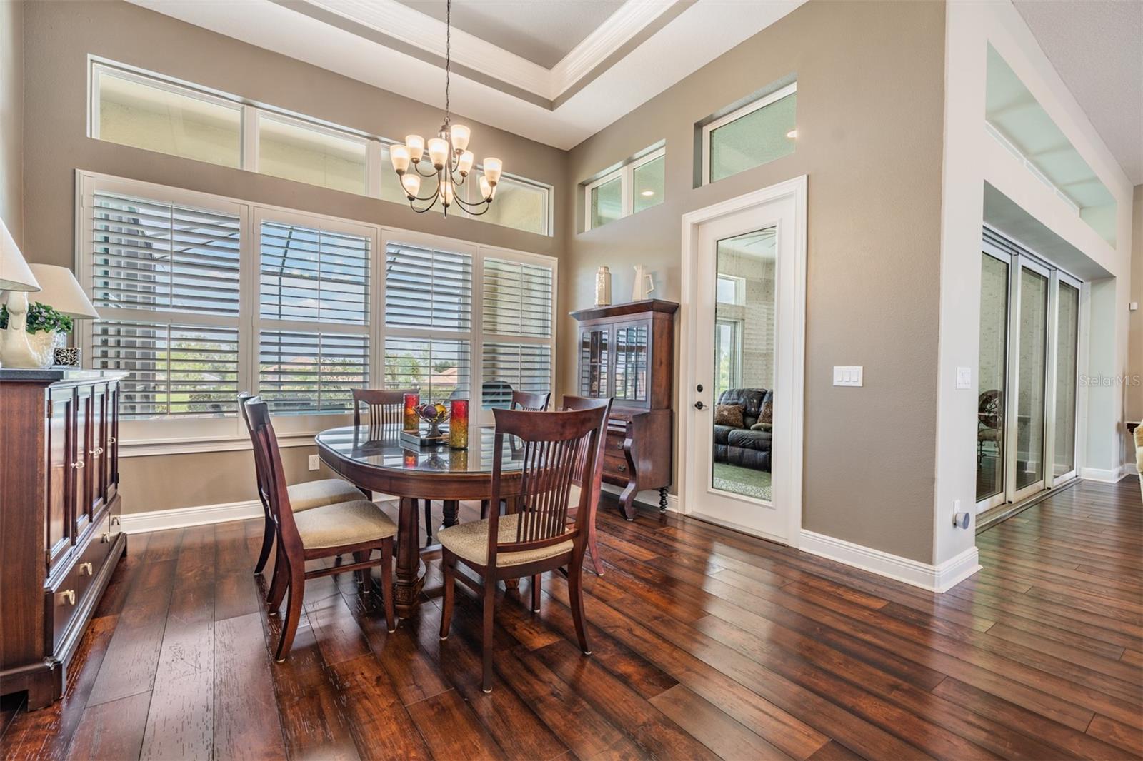 Image 21 of 78 For 13915 Carryback Drive