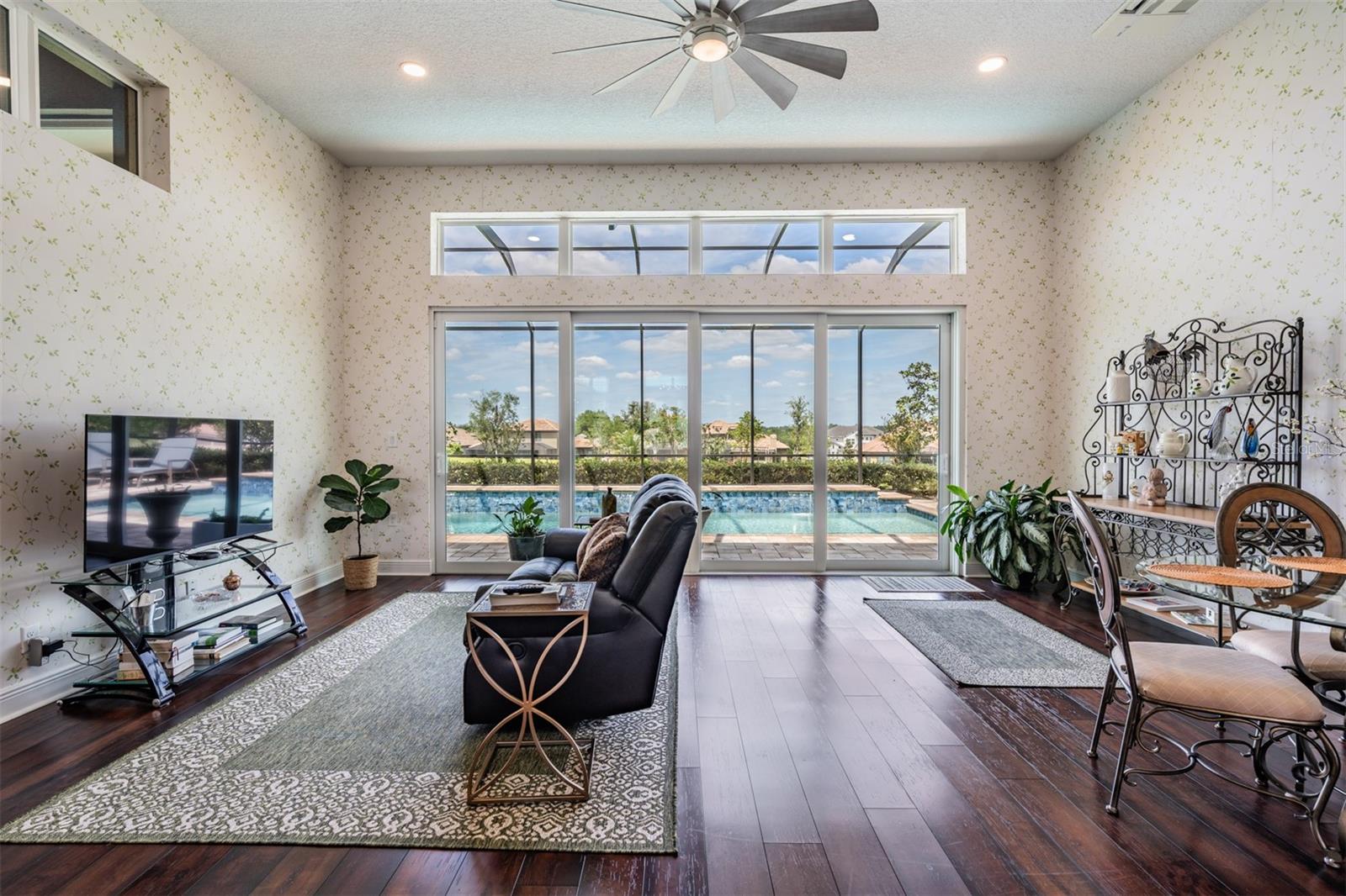 Image 24 of 78 For 13915 Carryback Drive