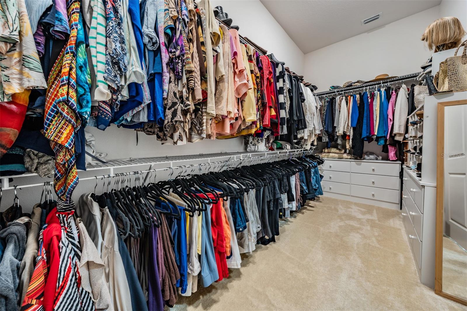 Image 32 of 78 For 13915 Carryback Drive