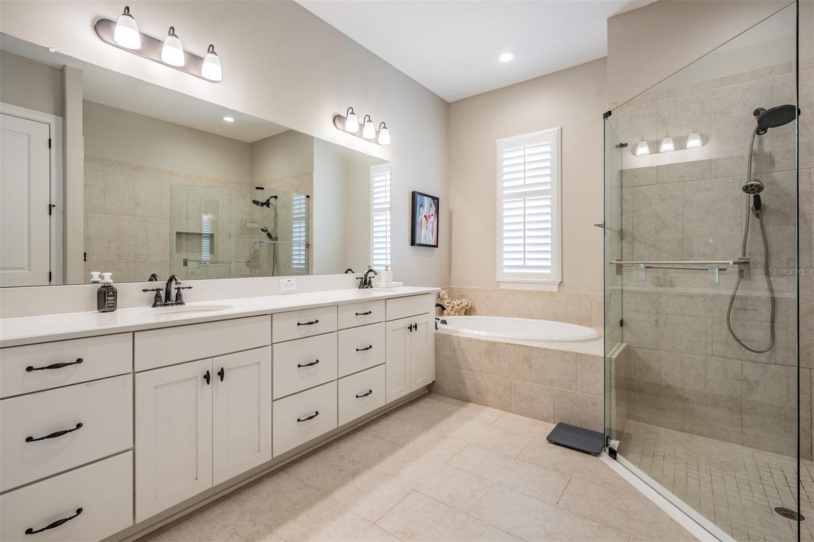 Image 33 of 78 For 13915 Carryback Drive