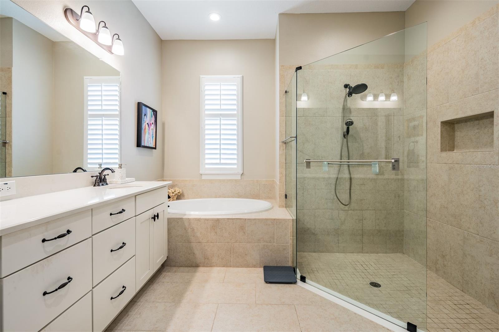 Image 34 of 78 For 13915 Carryback Drive