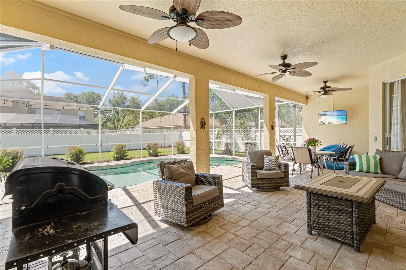 Image 57 of 85 For 8715 Hidden Green Lane