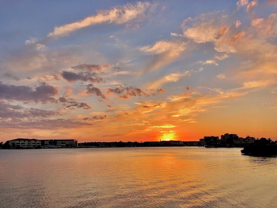 Image 3 of 18 For 7932 Sailboat Key Boulevard S 101