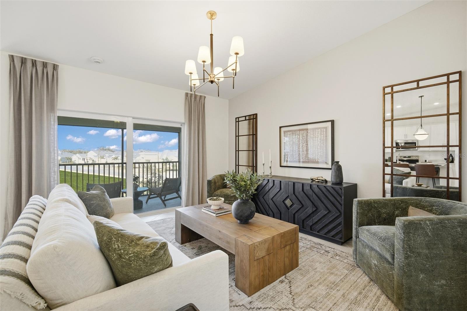 Image 3 of 16 For 18923 Scallop Loop 104