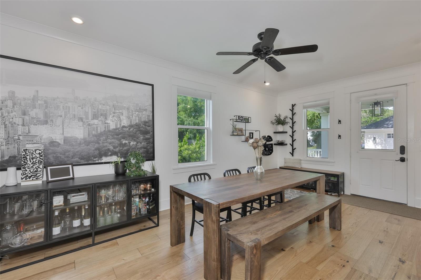 Image 16 of 45 For 2204 Central Avenue 1