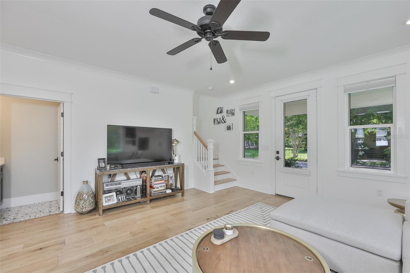 Image 18 of 45 For 2204 Central Avenue 1