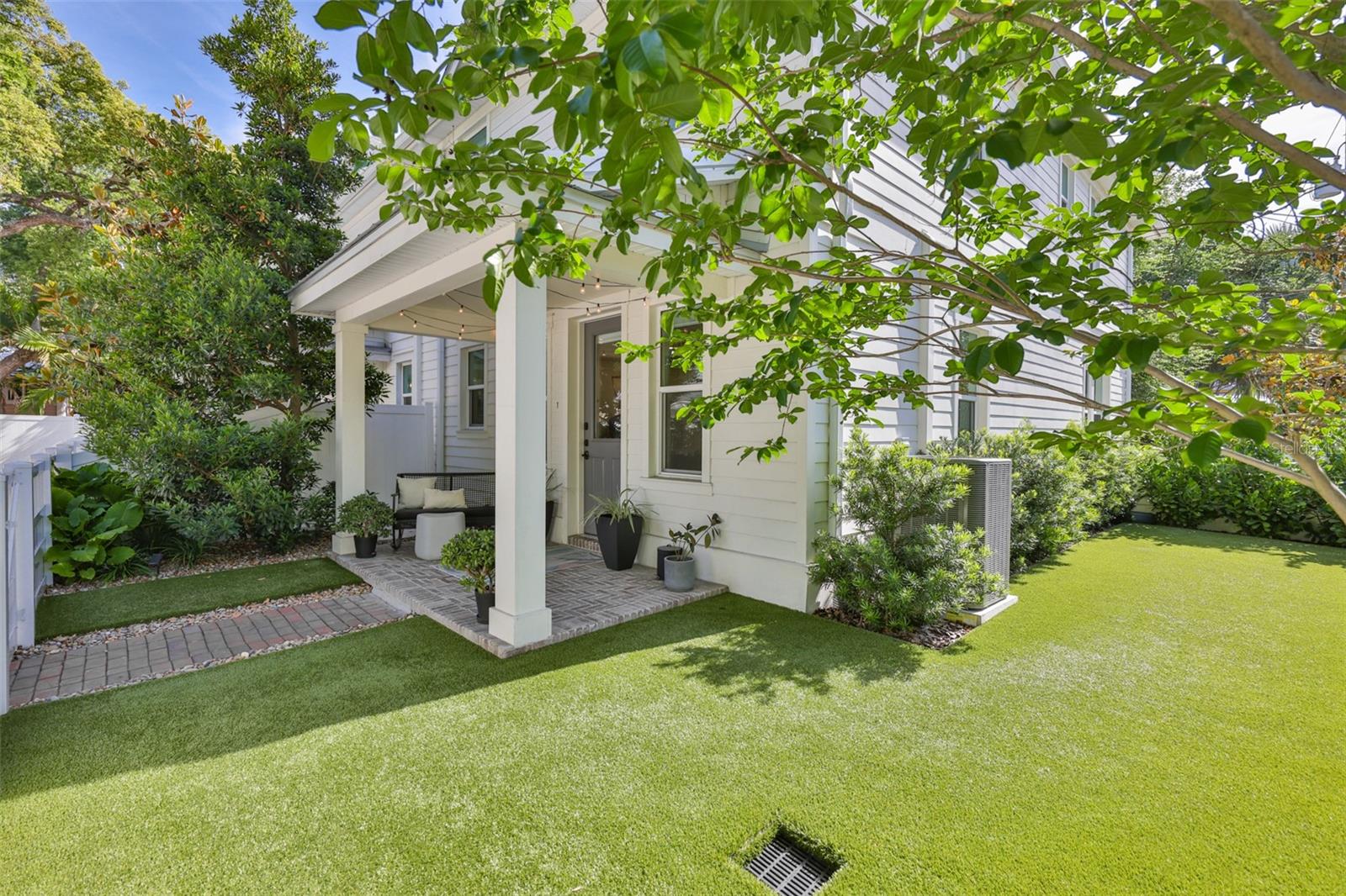 Image 38 of 45 For 2204 Central Avenue 1