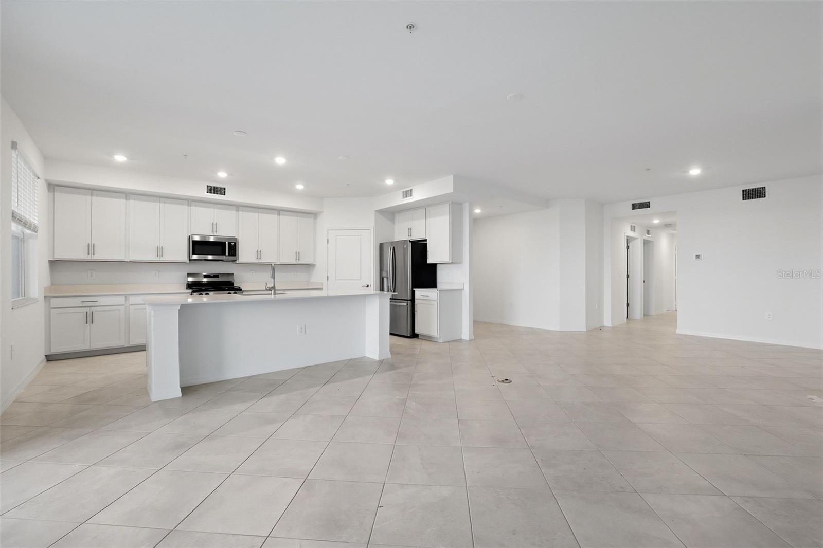 Image 3 of 19 For 19227 Cherrystone Way 101