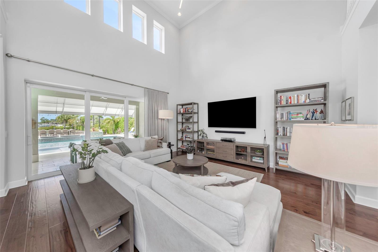 Image 15 of 91 For 4028 Rocky Shores Drive