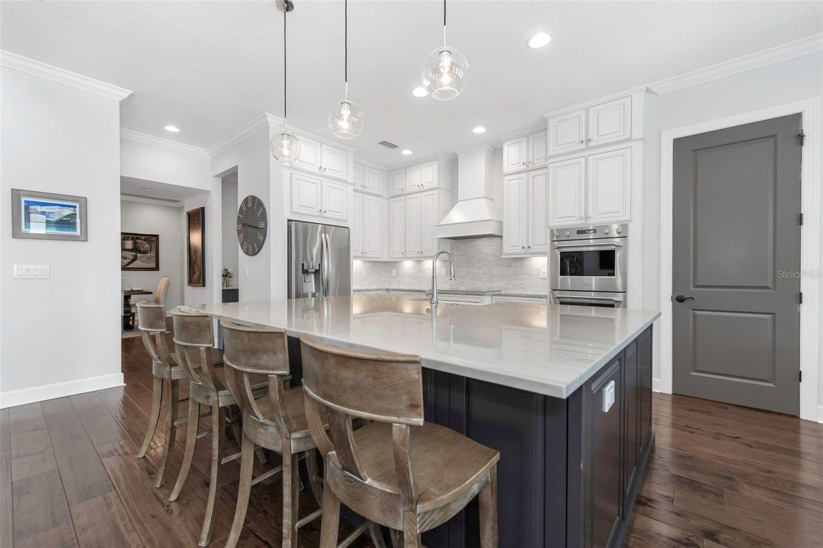 Image 17 of 91 For 4028 Rocky Shores Drive