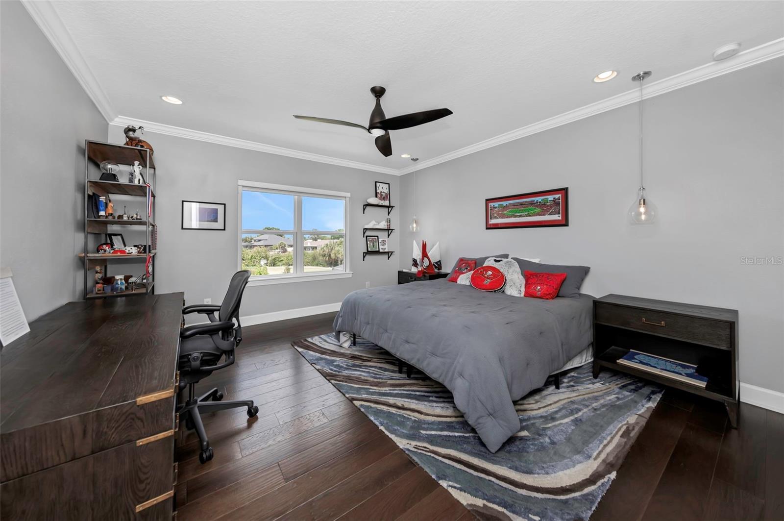 Image 28 of 91 For 4028 Rocky Shores Drive