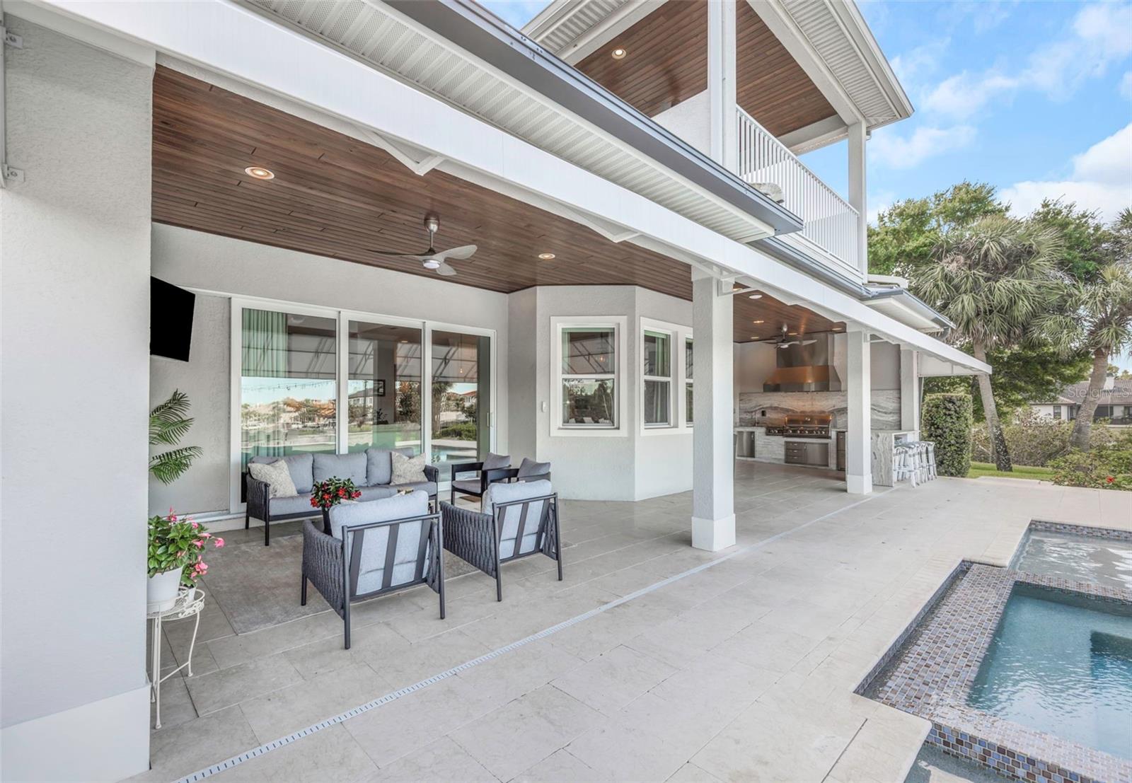 Image 39 of 91 For 4028 Rocky Shores Drive