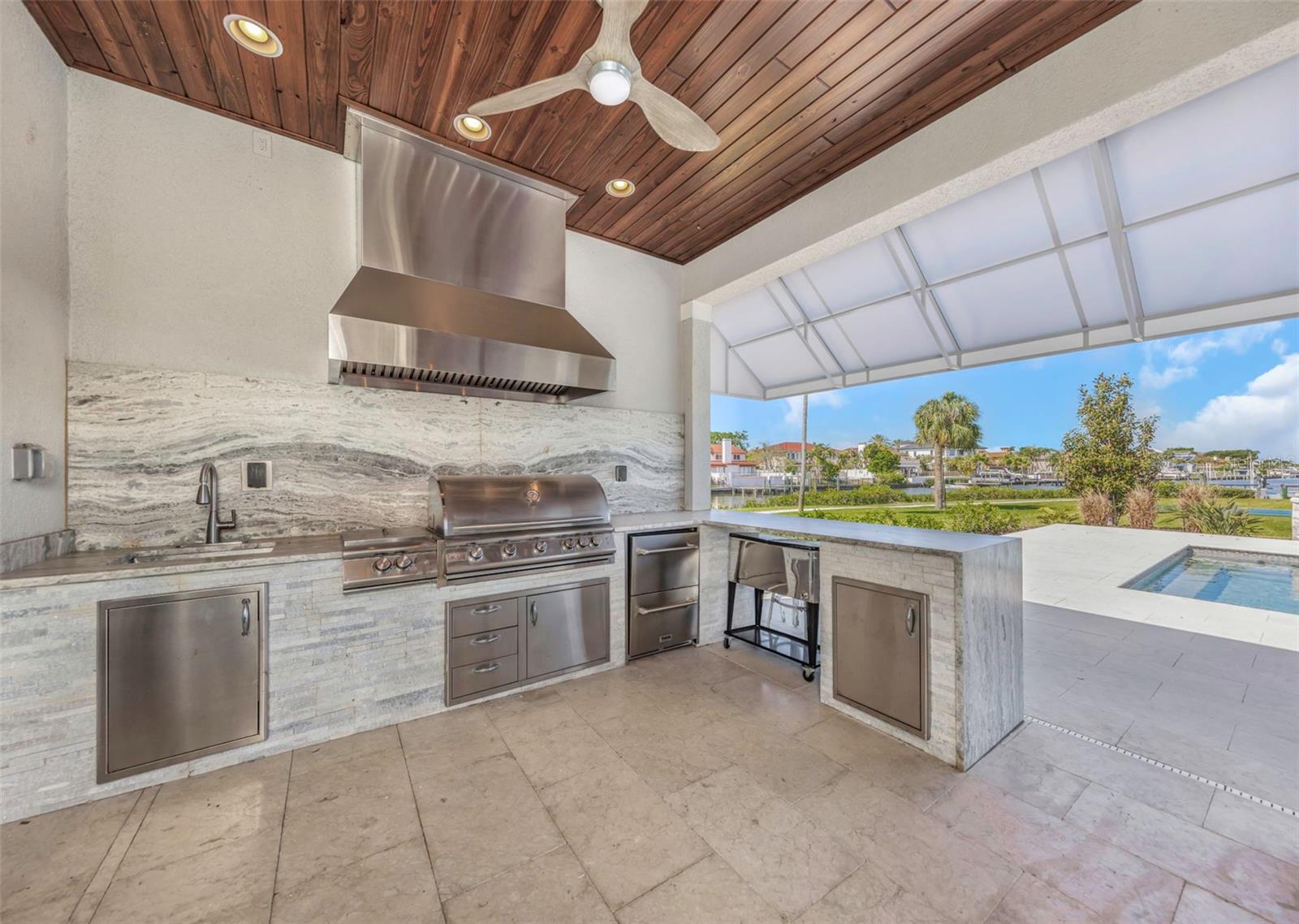 Image 43 of 91 For 4028 Rocky Shores Drive