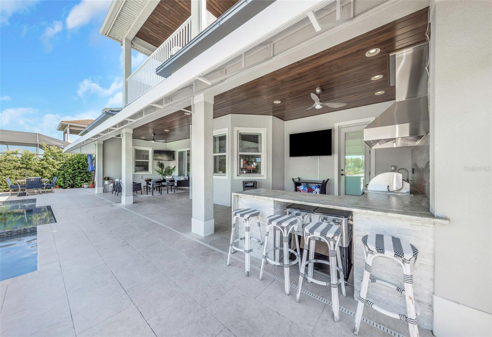 Image 45 of 91 For 4028 Rocky Shores Drive