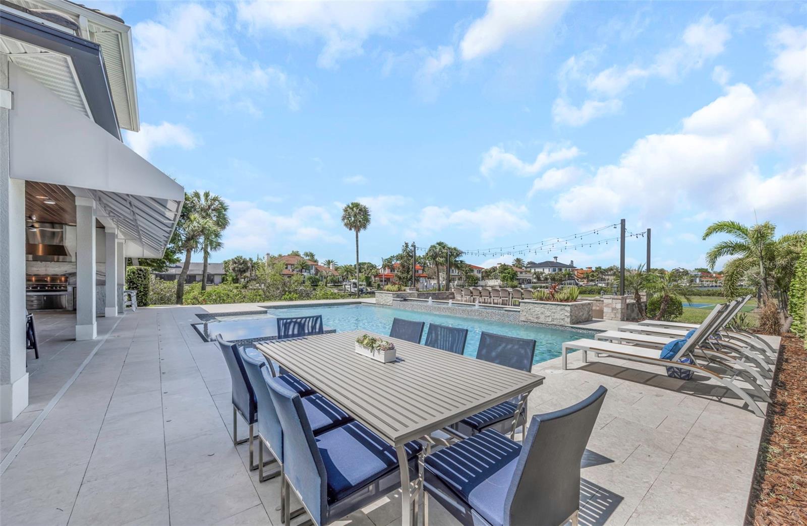 Image 46 of 91 For 4028 Rocky Shores Drive