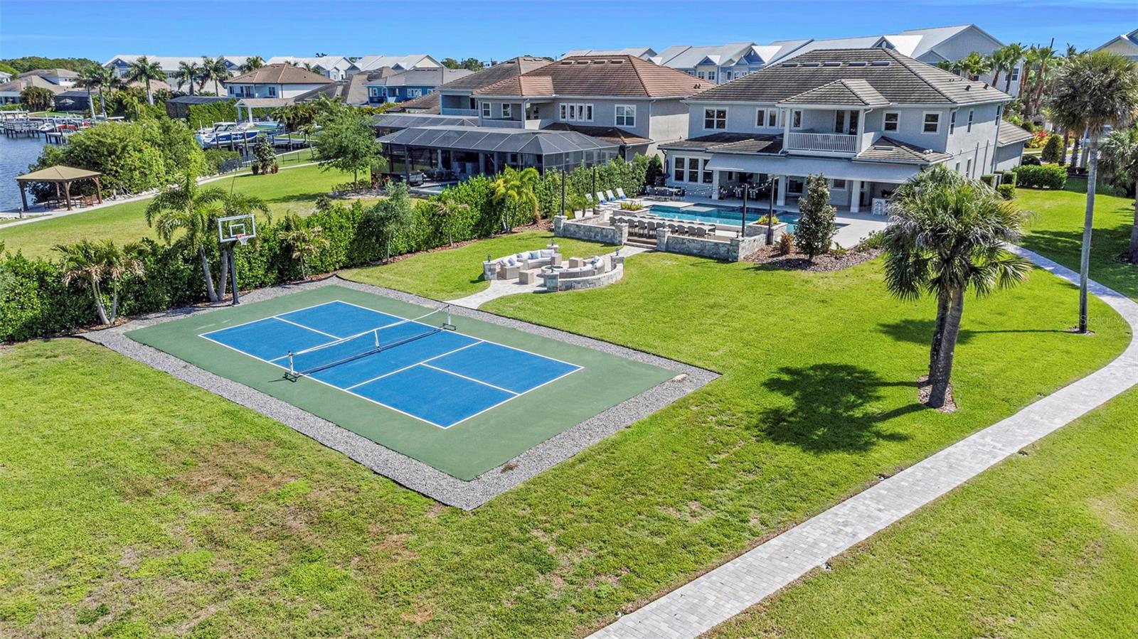 Image 58 of 91 For 4028 Rocky Shores Drive