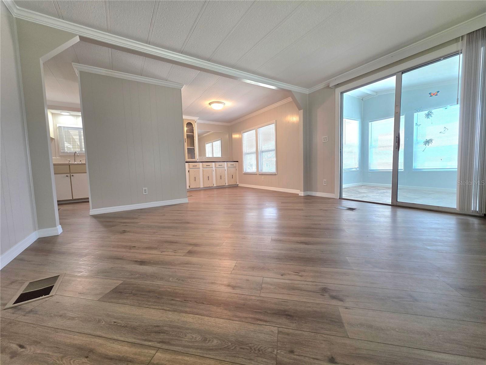 Image 10 of 67 For 36801 Camelia Court