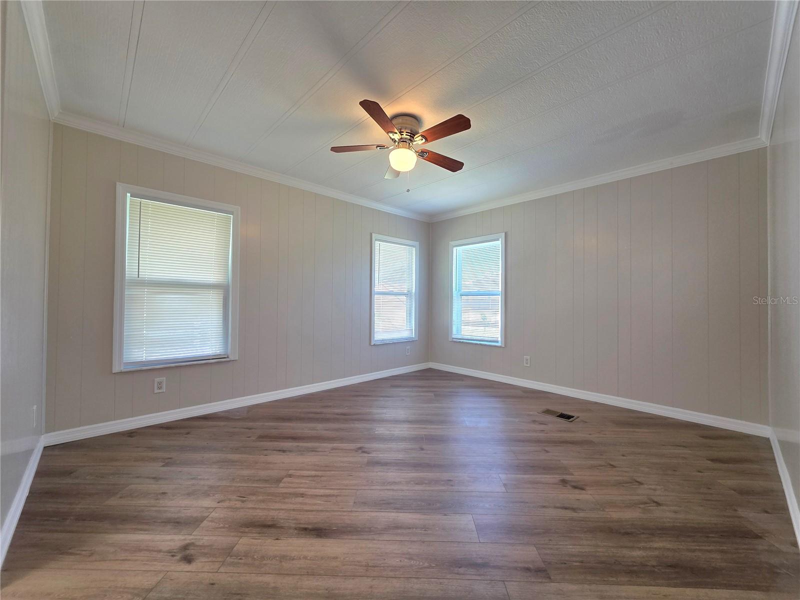 Image 23 of 67 For 36801 Camelia Court