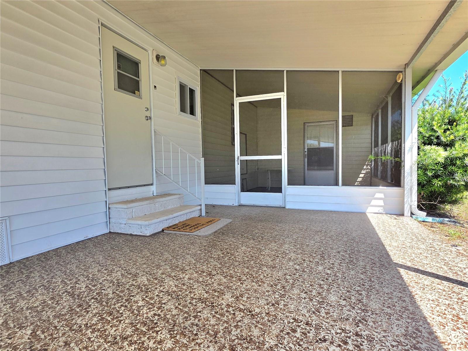 Image 30 of 67 For 36801 Camelia Court