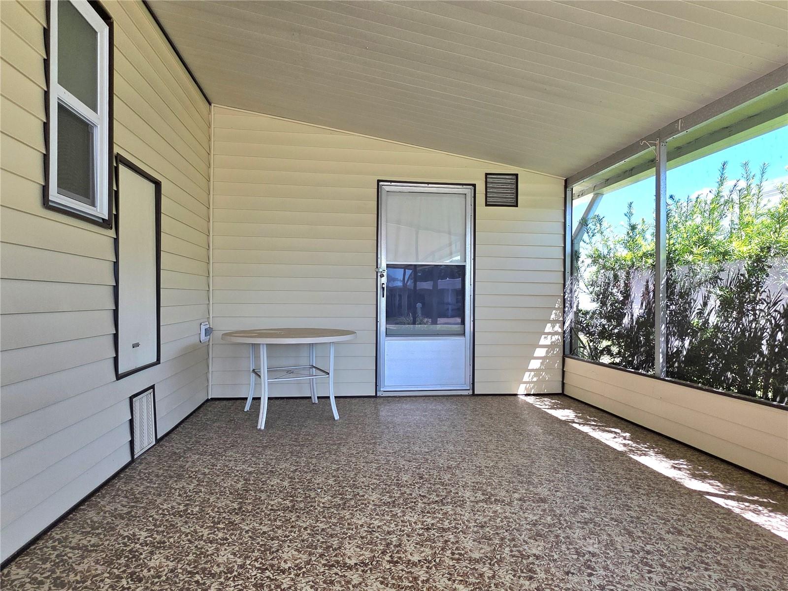 Image 31 of 67 For 36801 Camelia Court