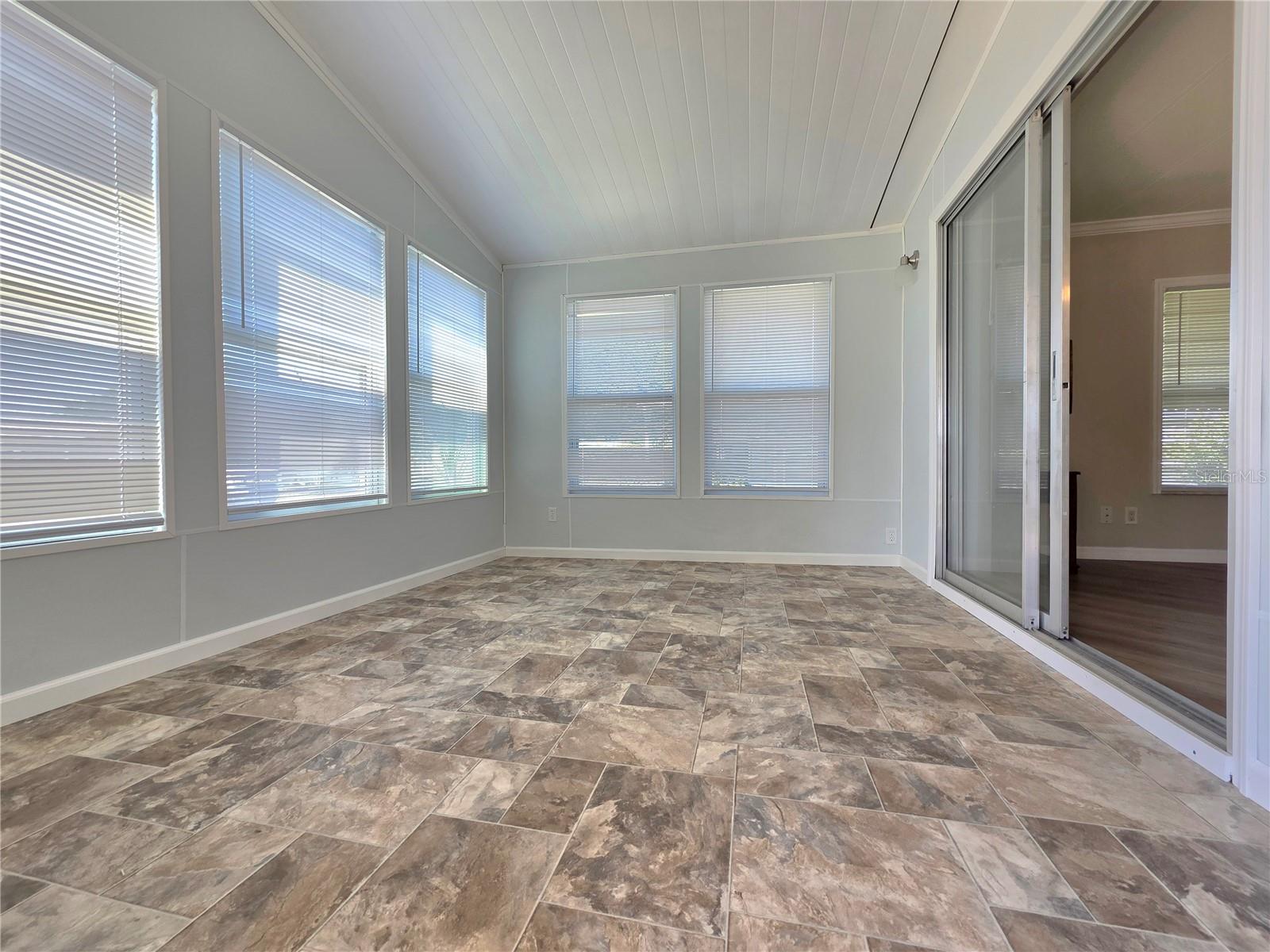 Image 5 of 67 For 36801 Camelia Court