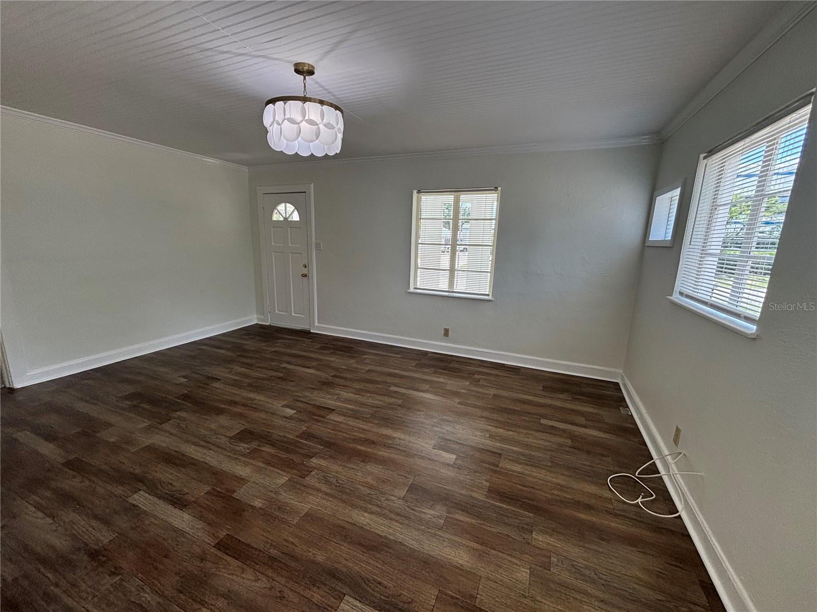 Image 7 of 14 For 3211 North A Street