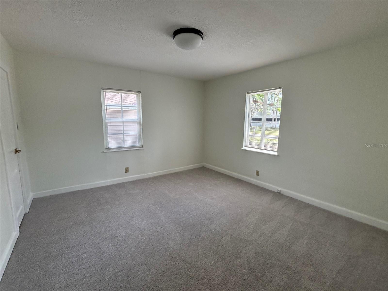 Image 8 of 14 For 3211 North A Street