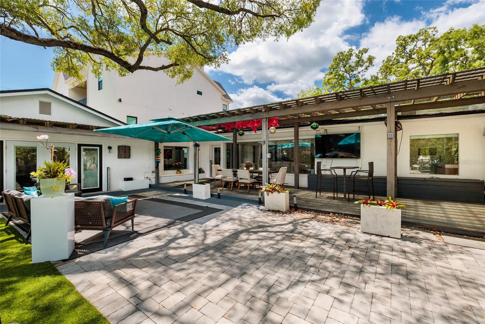 Image 39 of 49 For 2216 Occident Street