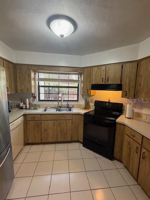 Image 10 of 37 For 823 Long Meadow Court