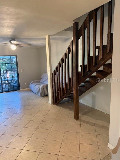 Image 11 of 37 For 823 Long Meadow Court