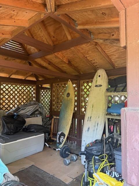 Image 30 of 37 For 823 Long Meadow Court