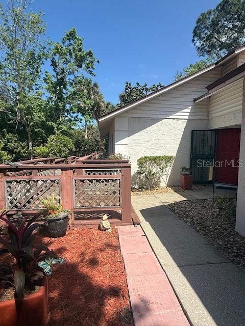 Image 33 of 37 For 823 Long Meadow Court