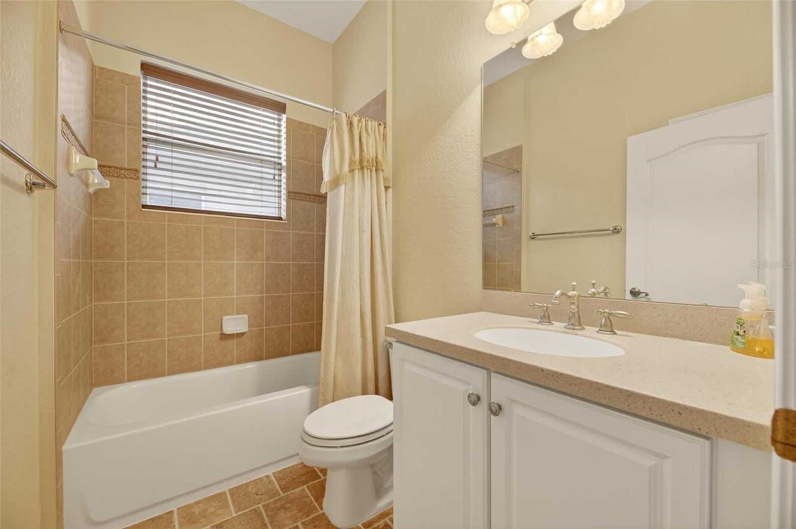 Image 47 of 75 For 1039 Emerald Dunes Drive