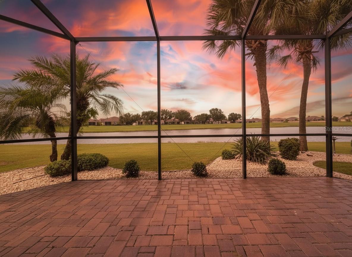 Image 8 of 75 For 1039 Emerald Dunes Drive