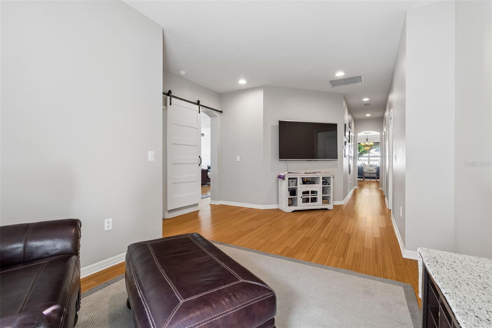 Listing photo id 19 for 10901 Wildcat Drive