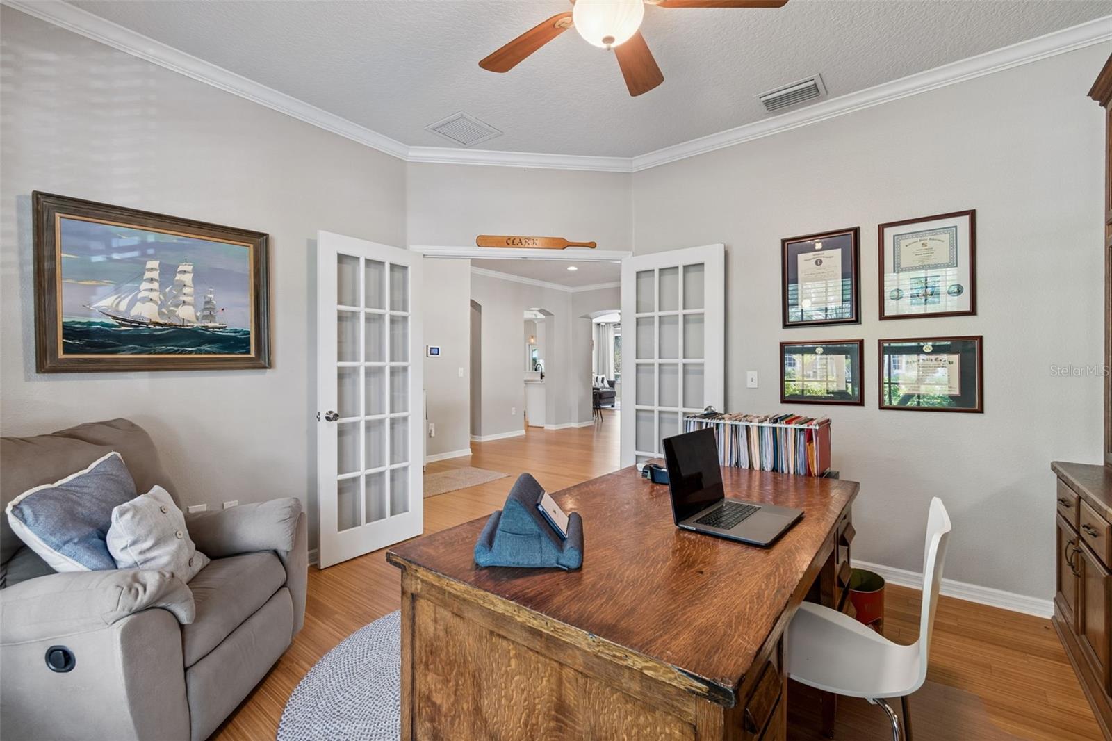 Listing photo id 6 for 10901 Wildcat Drive